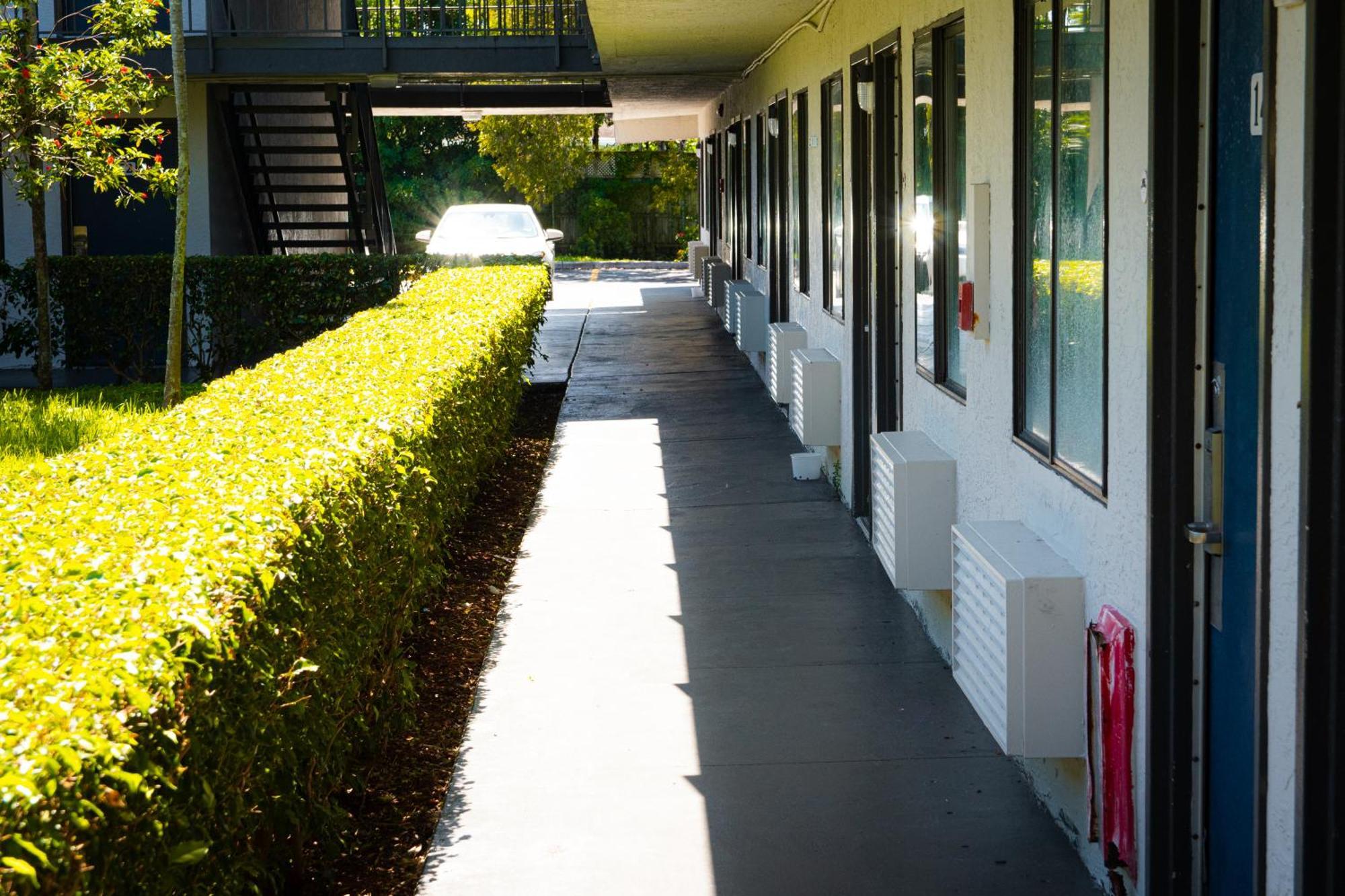 Motel 6-Lantana West Palm Beach, Fl Exteriör bild